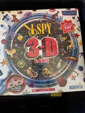 Scholastic I SPY 3-D Game - Red, Yellow, Blue Accents